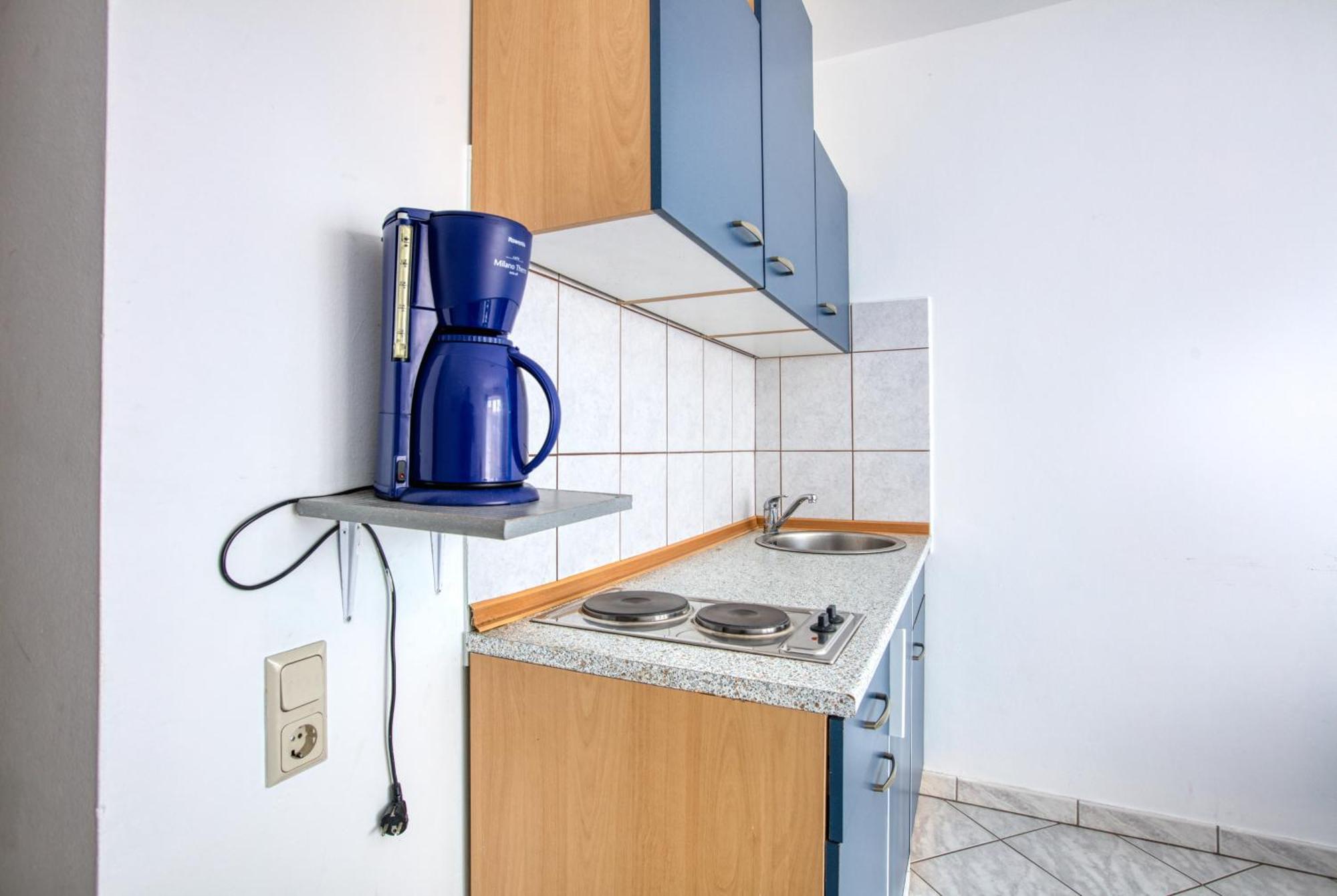 Apartments With A Parking Space Vodice - 6178 Rom bilde